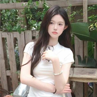 房东妹子青春期！